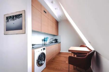 The Wellem, in The Unbound Collection by Hyatt - 33