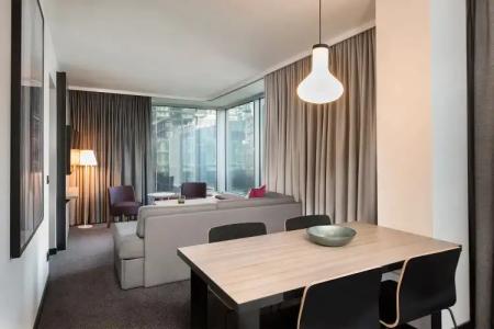 Adina Apartment Hamburg Speicherstadt - 40