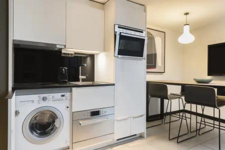 Adina Apartment Hamburg Speicherstadt - 26