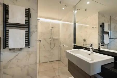 Adina Apartment Hamburg Speicherstadt - 39