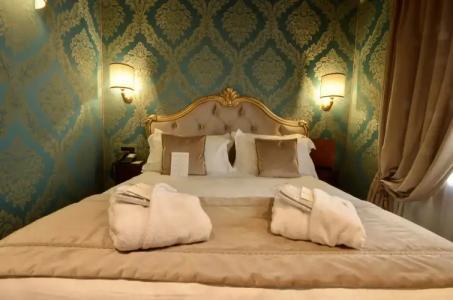 Nani Mocenigo Palace - 3