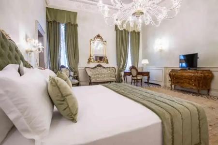 Nani Mocenigo Palace - 37