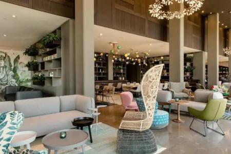 Motel One Barcelona-Ciutadella - 11