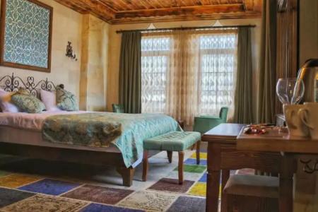 Caravanserai Inn - 105