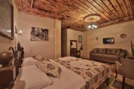 Caravanserai Inn - 68