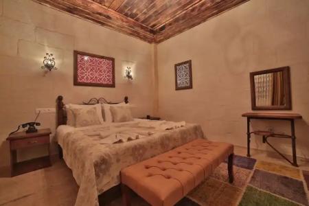 Caravanserai Inn - 56