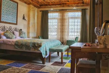 Caravanserai Inn - 120