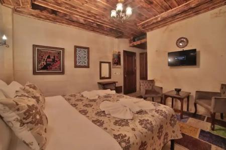 Caravanserai Inn - 102