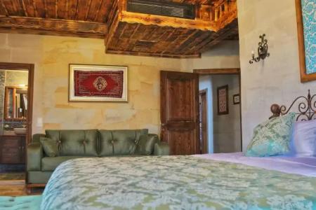 Caravanserai Inn - 127