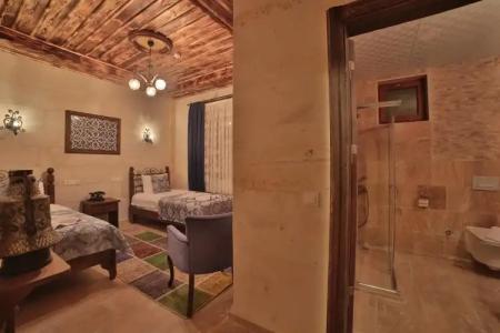 Caravanserai Inn - 4