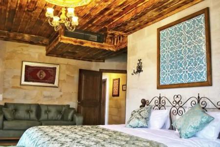 Caravanserai Inn - 124