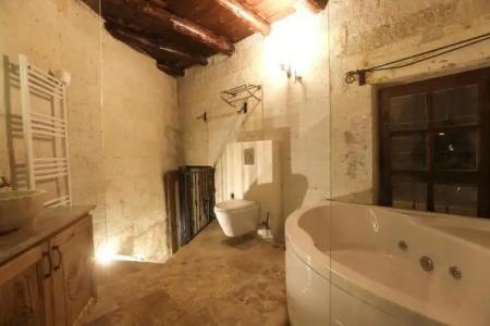 Caftan Cave Suites - 205