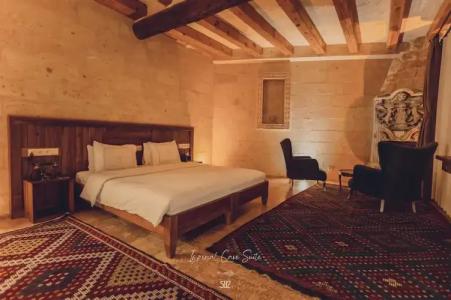 Nino Cave Suites - 198