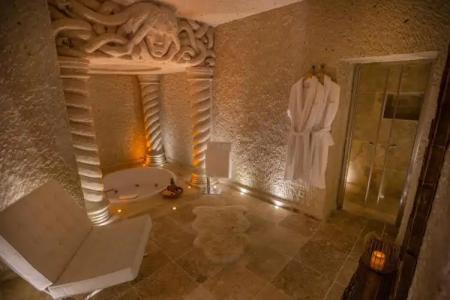 Nino Cave Suites - 133