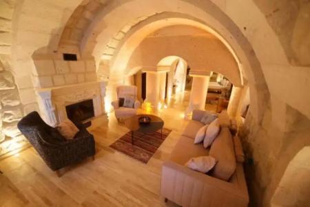 Nino Cave Suites - 107