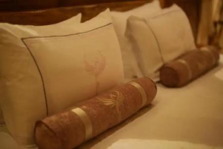 Nino Cave Suites - 132