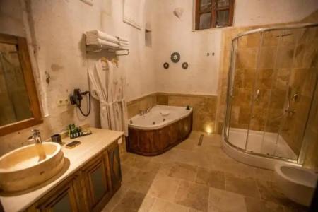 Nino Cave Suites - 148