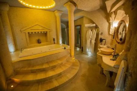 Nino Cave Suites - 113