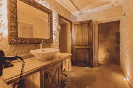 Nino Cave Suites - 183