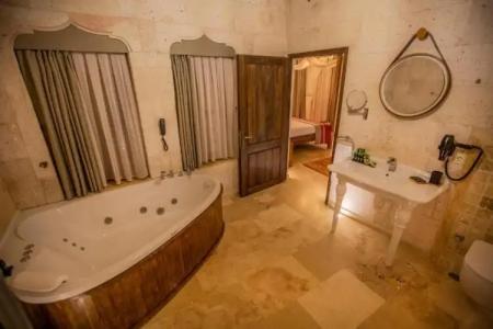 Nino Cave Suites - 7