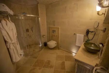 Nino Cave Suites - 195