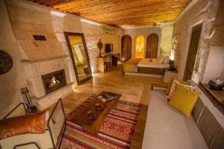 Nino Cave Suites - 164