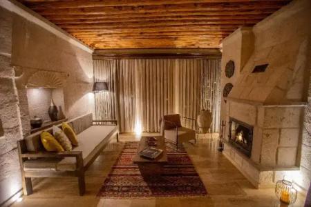 Nino Cave Suites - 162