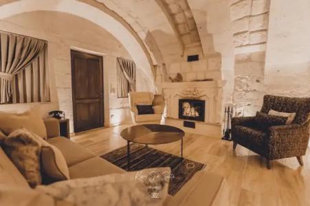 Nino Cave Suites - 81