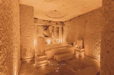 Nino Cave Suites - 184