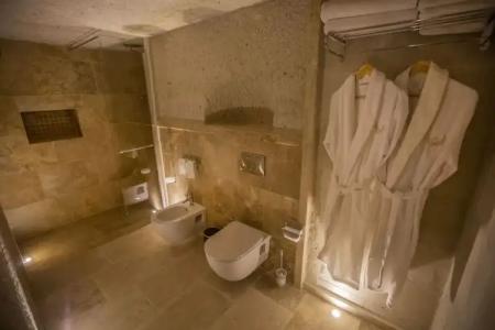 Nino Cave Suites - 205