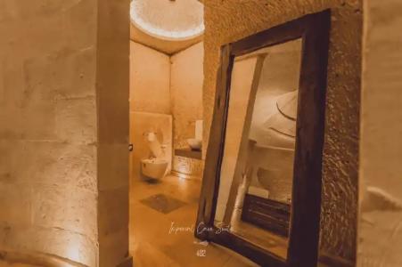 Nino Cave Suites - 176