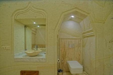 Taru Cave Suites - 190