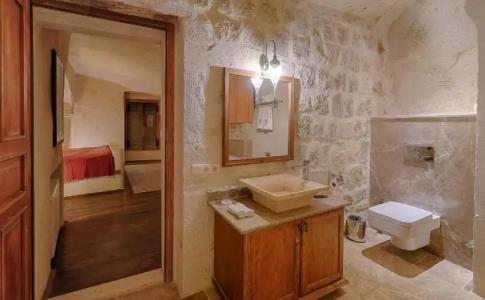 Taru Cave Suites - 141