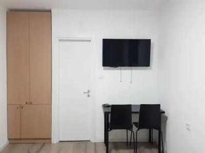 Airport Guest House - 41