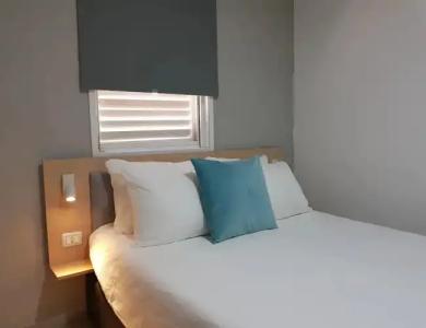 Airport Guest House - 37