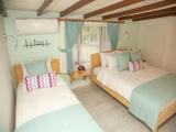 Standard Triple room with sea view
