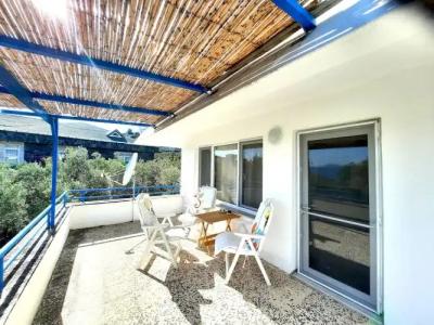 ada-art guesthouse design rooms next to beach - 43