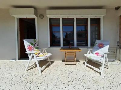 ada-art guesthouse design rooms next to beach - 6