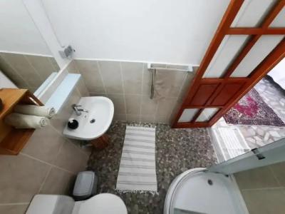 ada-art guesthouse design rooms next to beach - 56