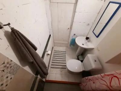 ada-art guesthouse design rooms next to beach - 7