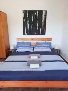 ada-art guesthouse design rooms next to beach - 42