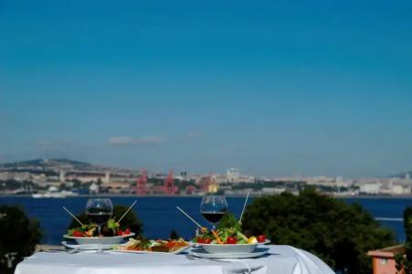 Azade Suites - 16