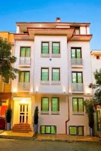 Azade Suites - 0