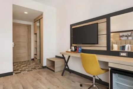 Ramada Encore By Wyndham Istanbul Basin Express - 104