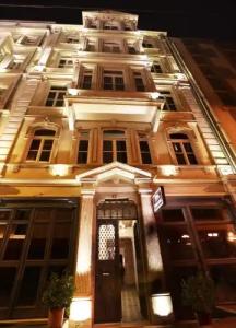 Royal Tophane - 23