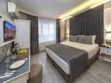 Economy Double Ground Floor room with city view