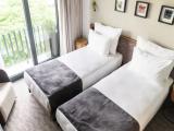 Standard Double room with partial sea view