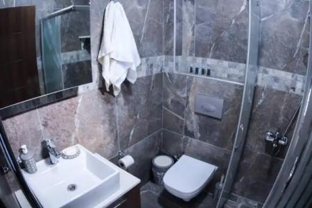 Campus Boutique - 103