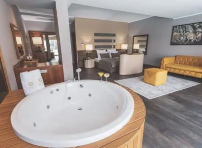 Orka Cove Penthouse & Suites Adults Only - 215