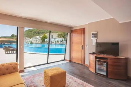 Orka Cove Penthouse & Suites Adults Only - 103